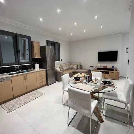 Kontis' Furnished Apartment Loutraki  Exterior photo